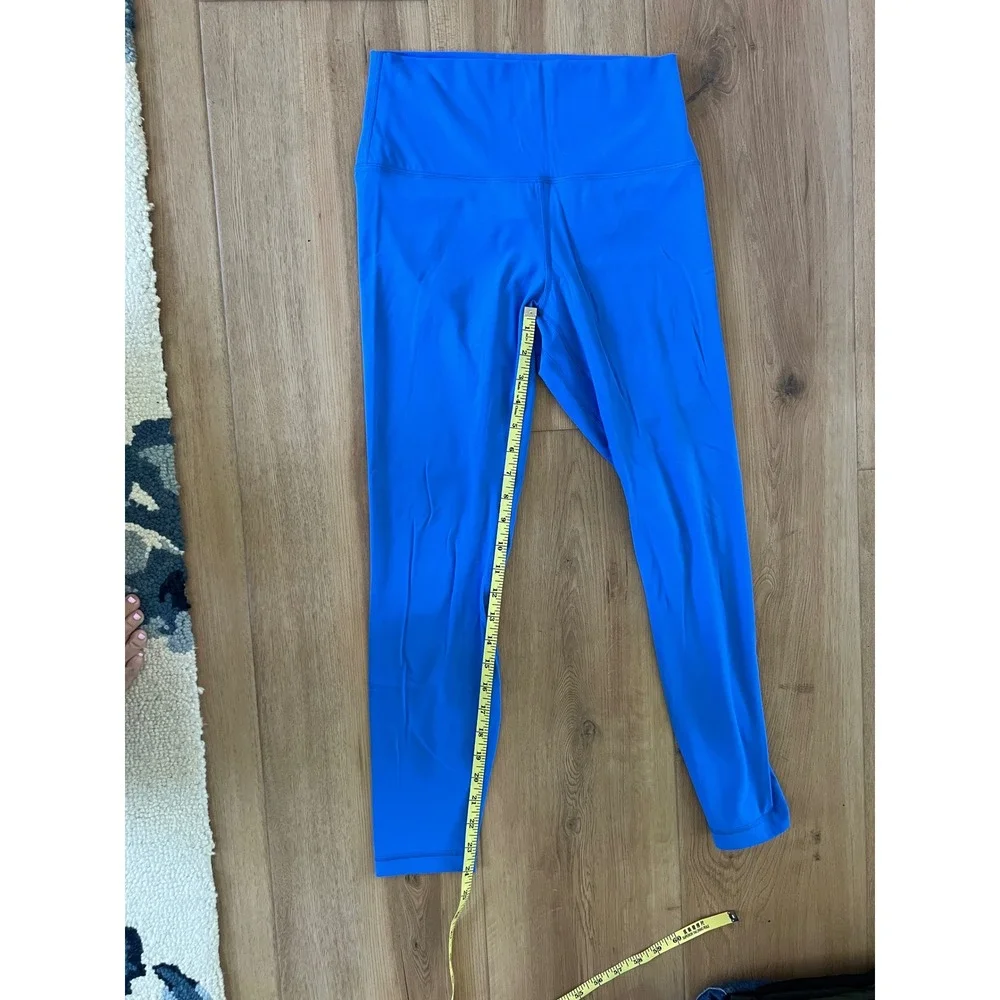 HeyNuts 2-Piece Blue Activewear Set- Built-In Bra Tank (L) & Leggings (M)